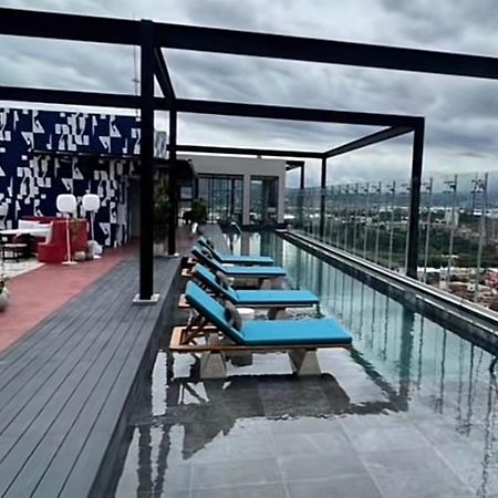 Skygarden Nunciatura Luxury Apartment #705 Сан-Хосе Экстерьер фото